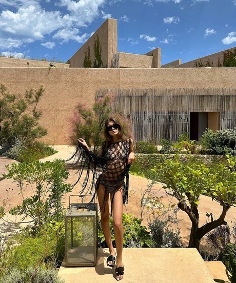 izemnb pornstar exclusive archive