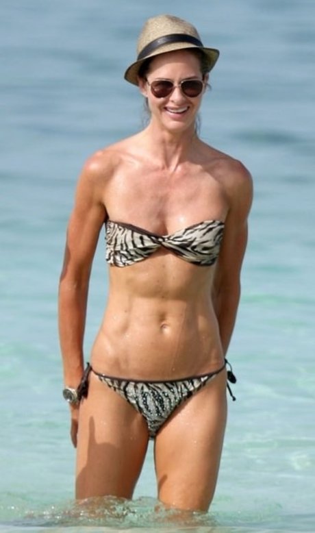 Trinny Woodall nude star galleries