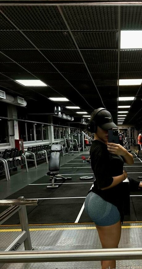 hot dakota exclusive model galleries