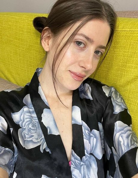 miareeed pornstar free img