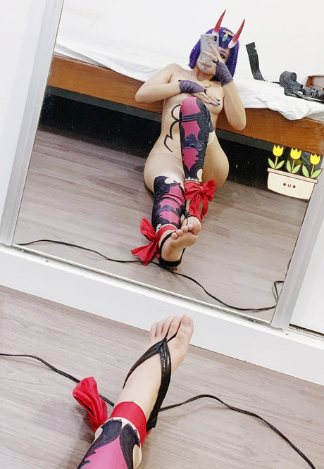 adri ch4n pornstar naked pic