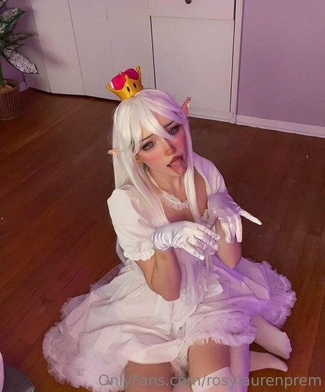 rosylaurenhours perfect actress pic