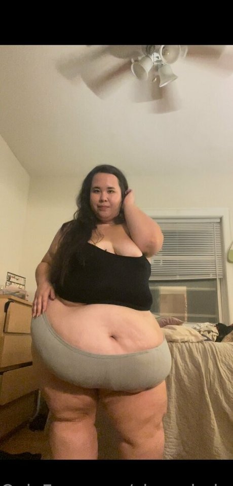 ebony solo onlyfans hd pics