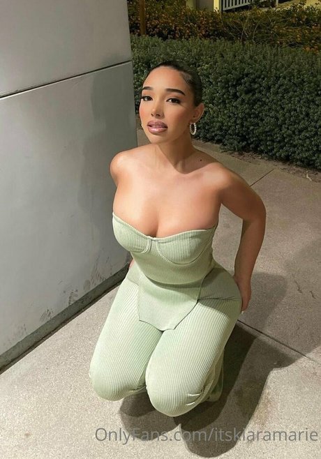 itskiaramarie sex model archive