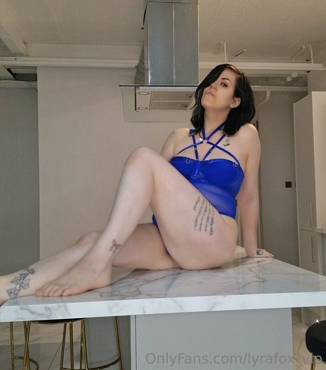 giant onlyfans sexy images