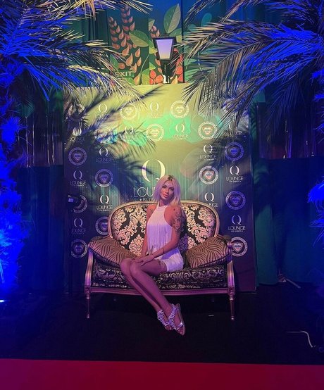 deeadivina model exclusive pic