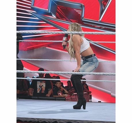 Trish Stratus pornstar top picture