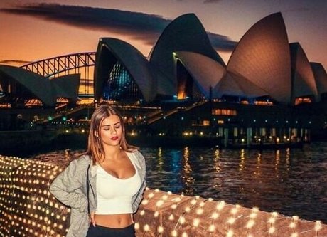 Justine Reine Marie pornstar free image