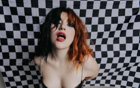 Gayle star naked images