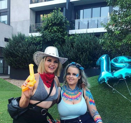 blonde college onlyfans porno img