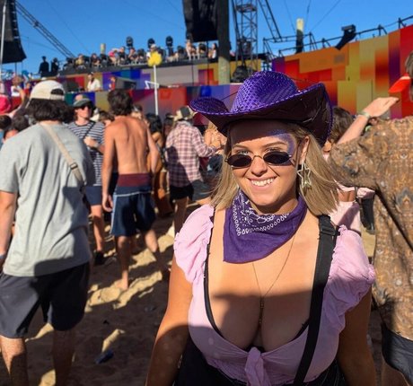 big tits tattoos onlyfans hot sex photo