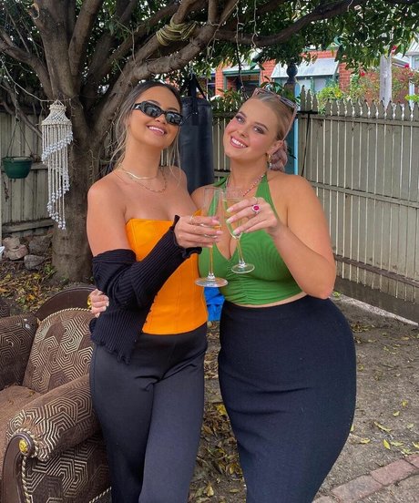 pawg girls onlyfans nude gallery