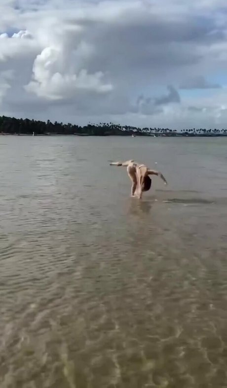 Leticia Spiller naked model pics