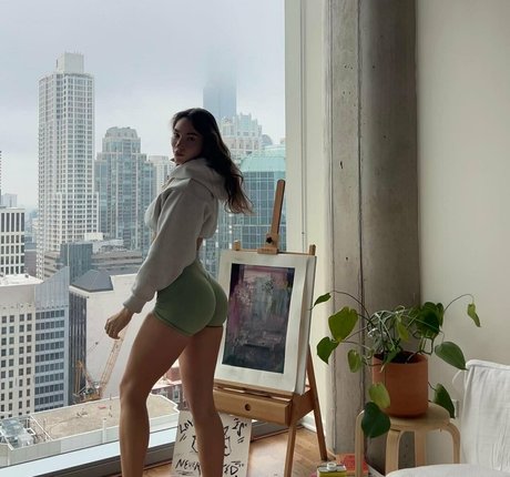 leather skirt onlyfans pornographic pic