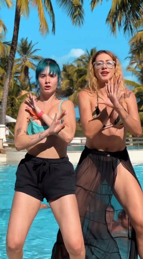 amateur swinger onlyfans erotic archive