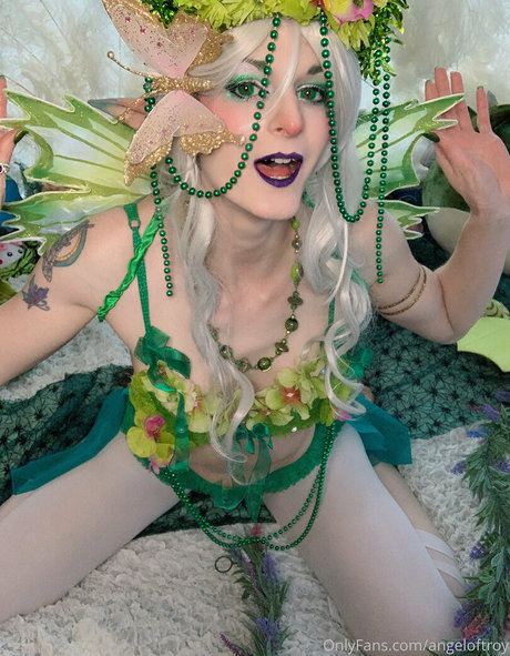 gay onlyfans beautiful pictures