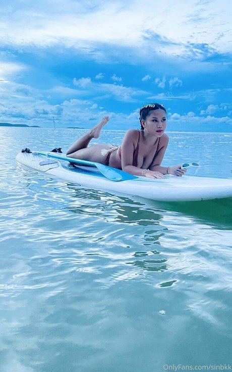 big tits teen onlyfans free photo