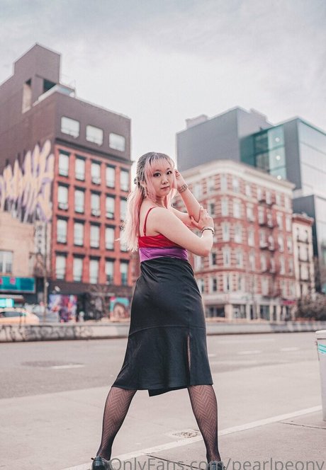 pearlpeony pornstar erotic pic