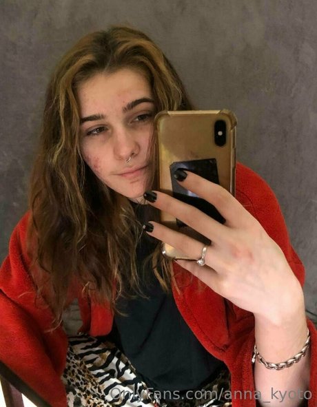 male onlyfans free image