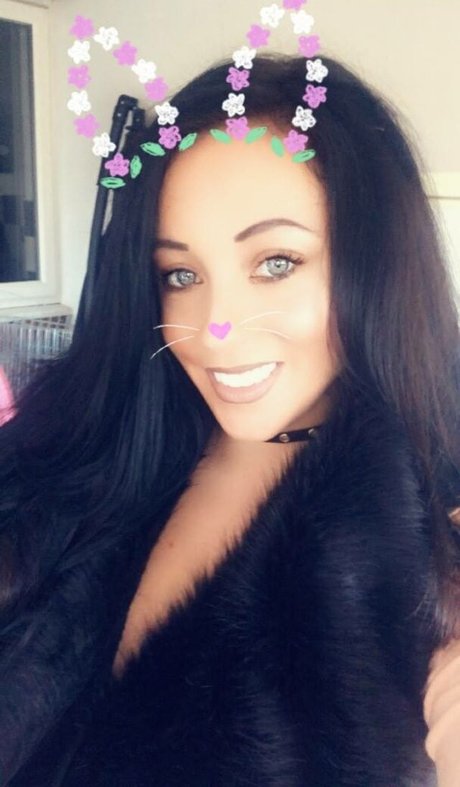 Kelly Louise Sheridan pornstar exclusive photos