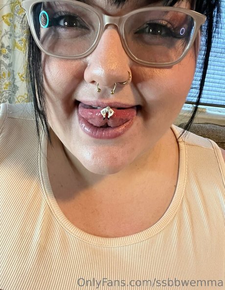 nude pregnant onlyfans adult images