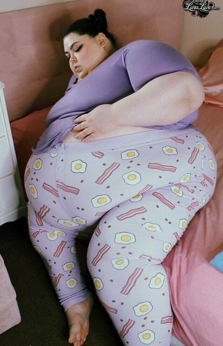 blonde cum onlyfans sexy naked images