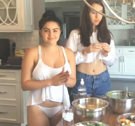 Ariel Winter Profile pic