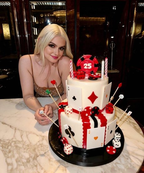 18 year old onlyfans nude galleries