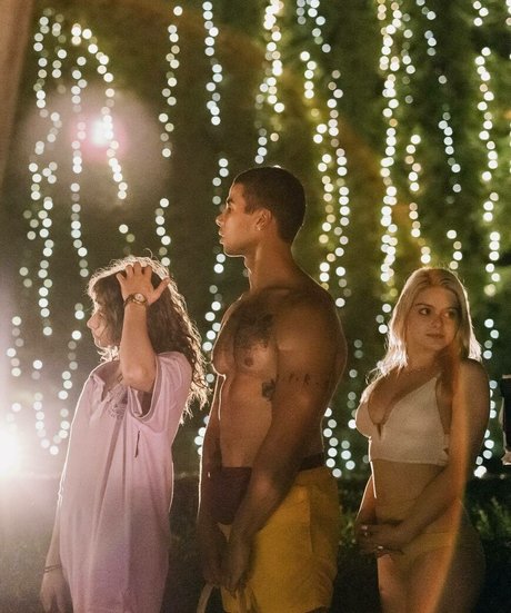 Ariel Winter actress pictures