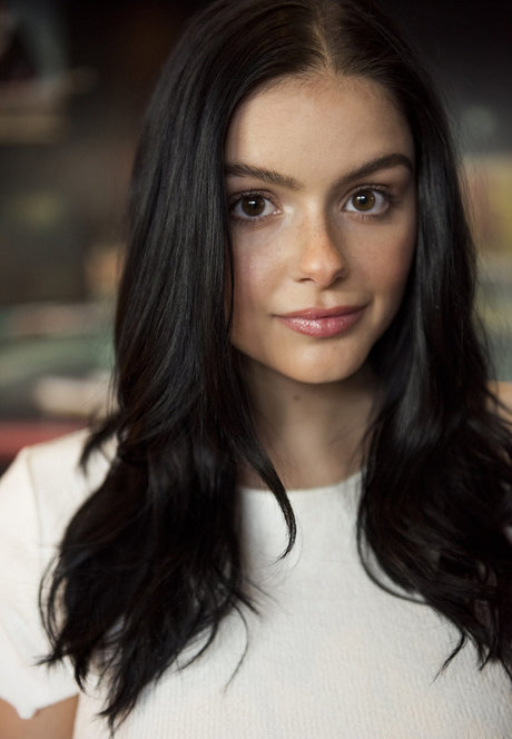 Ariel Winter Quick model image