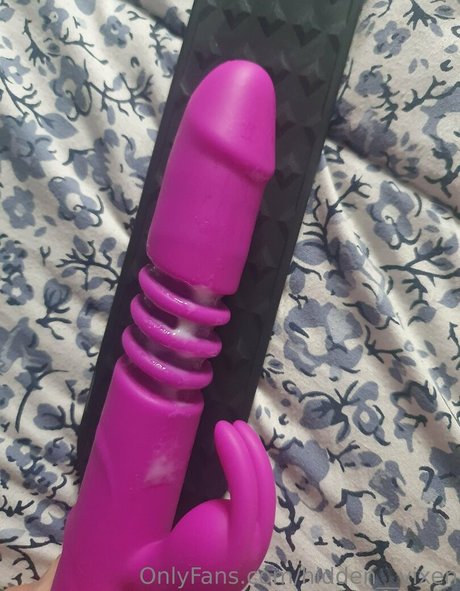 hidden__vixen exclusive pornstar images