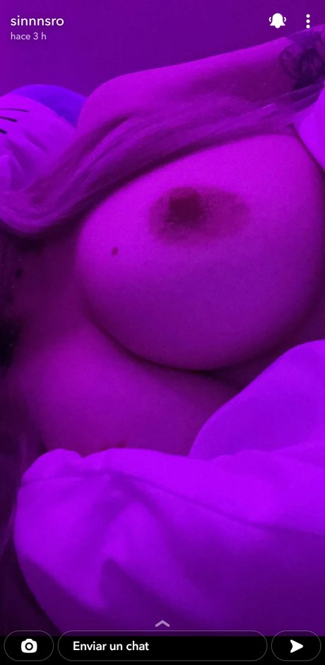 sinnnsro pornstar erotic photo