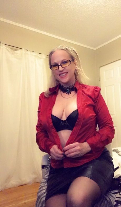 gartersex pornstar high quality pics