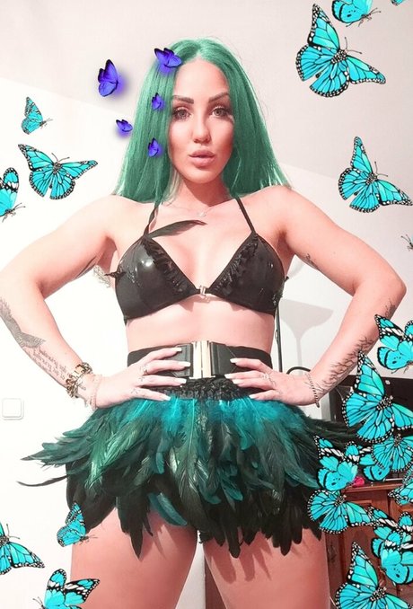 bettyfoxxxofficial best model photo