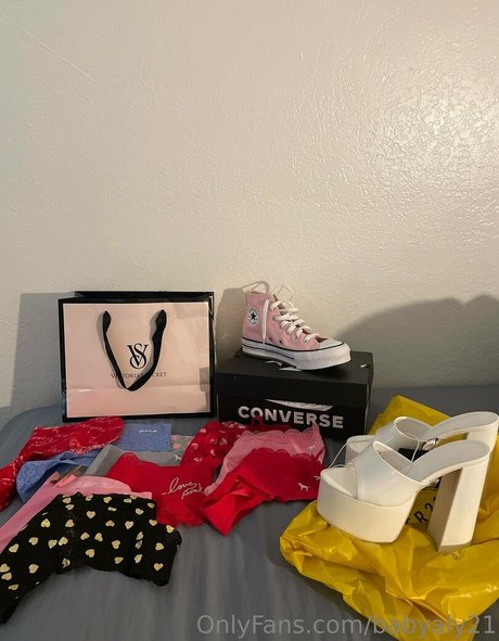 mature fuck onlyfans pretty pic