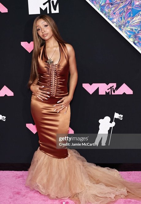 PinkPantheress pornstar high quality archive