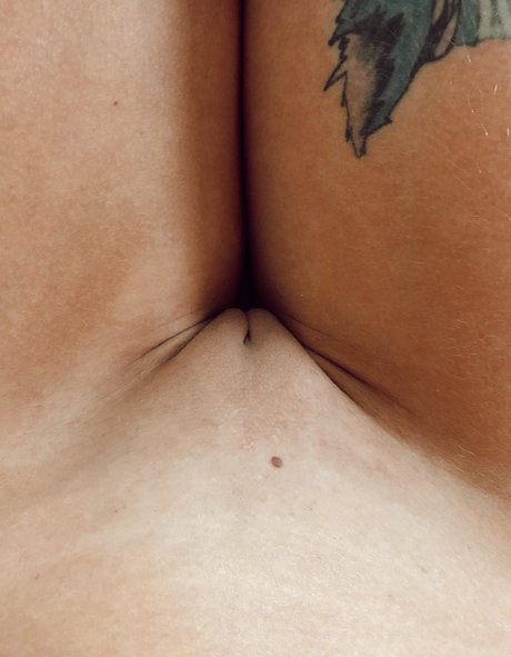 Dreamana model free picture