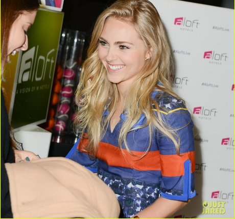 AnnaSophia Robb pretty actress archive