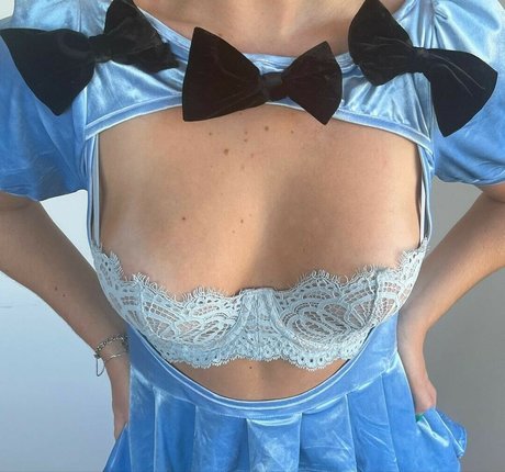 Lexee Smith pornstar art gallery