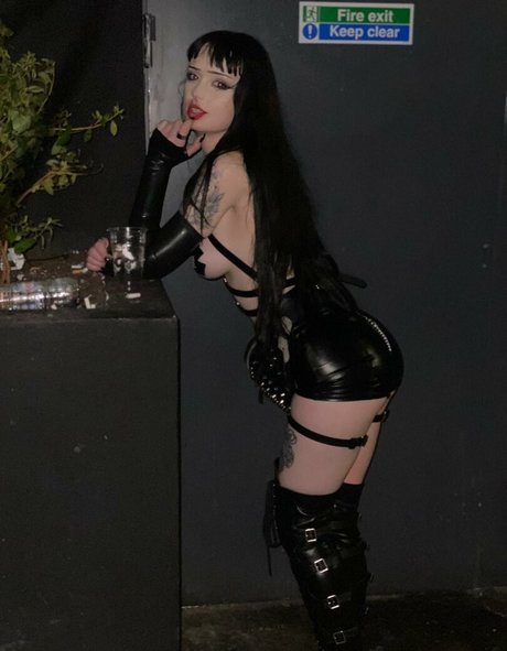 missdellavigne star pornographic image