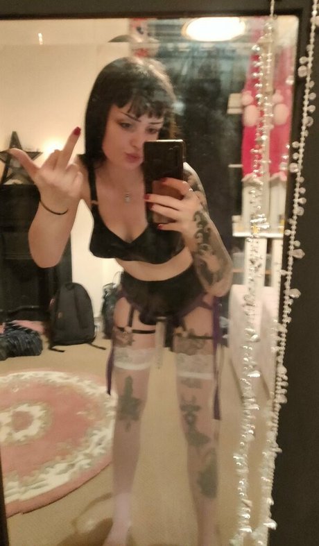 missdellavigne pornstar erotic photos