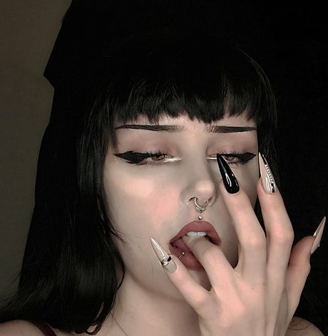 missdellavigne pornstar hot img