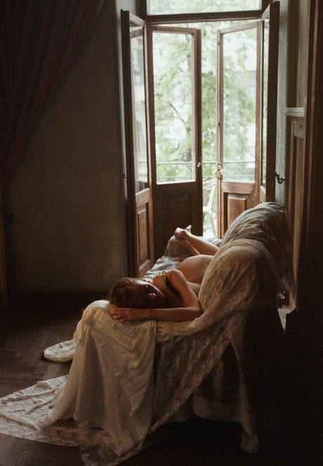 Yana Wex model exclusive pic