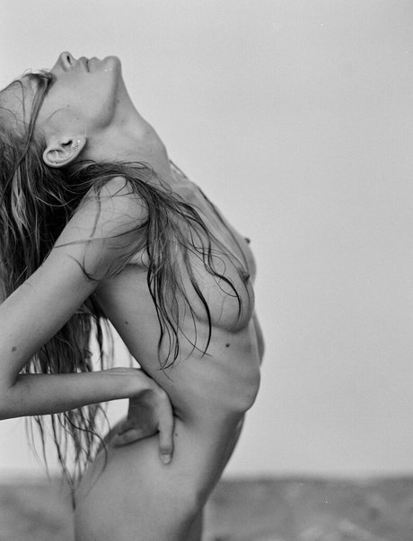 Yana Wex star art images