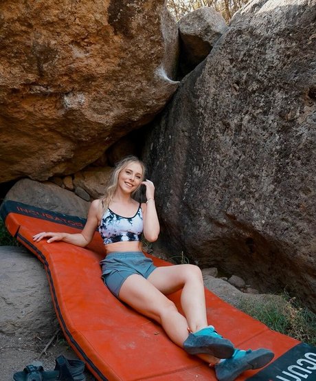 Milschbaum pornstar nudes picture