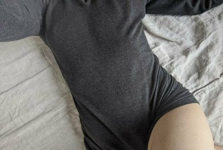 Lizmreow pornstar hot gallery