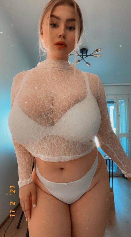 missparaskeva erotic model picture