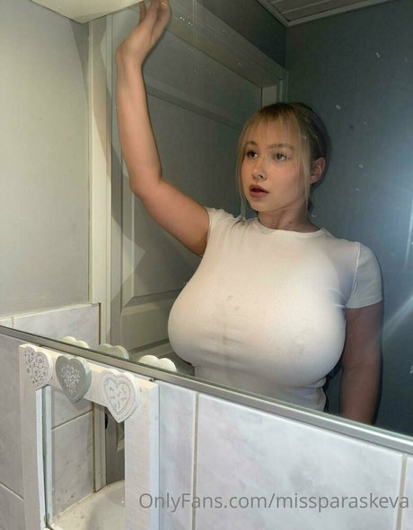 blonde deepthroat onlyfans hd images