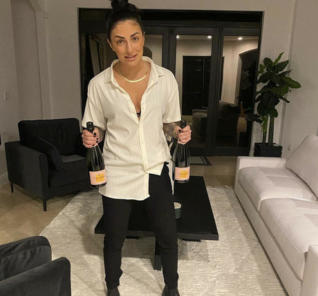 Sonya Deville pornographic model img