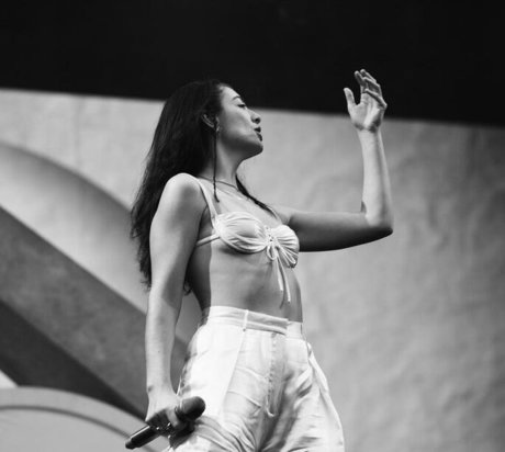 Lorde beautiful actress pictures